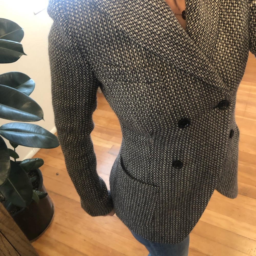 Aquilano rimondi tweed coat